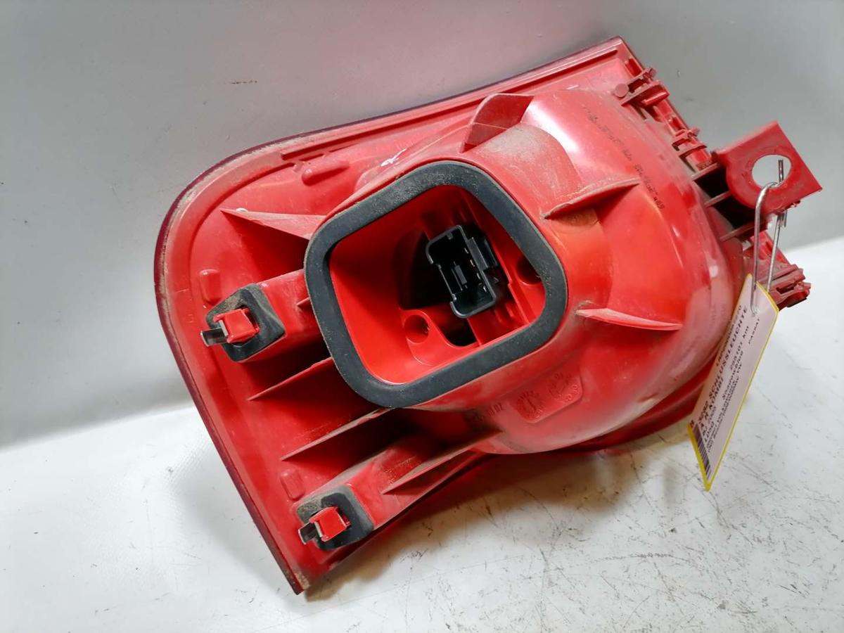 VW Passat 3C original Rücklicht Rückleuchte Schlussleuchte rechts Kombi Bj.2005